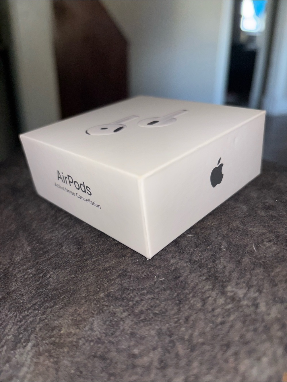 Apple AirPods Active Noise Cancellation White
